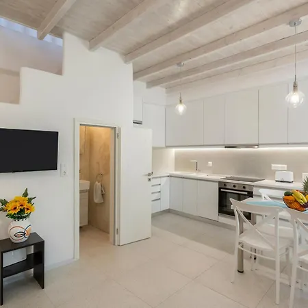 בית נופש Stella's Alley House