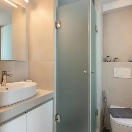 Stella's Alley House בית נופש *